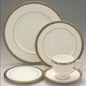 Lenox Landmark Platinum Set TWO sets